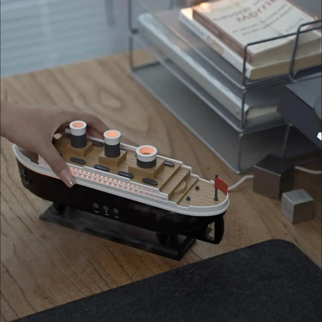 NexRhino LED Jellyfish Ship Diffuser – Relaxing Desktop Decoration & Air Freshener